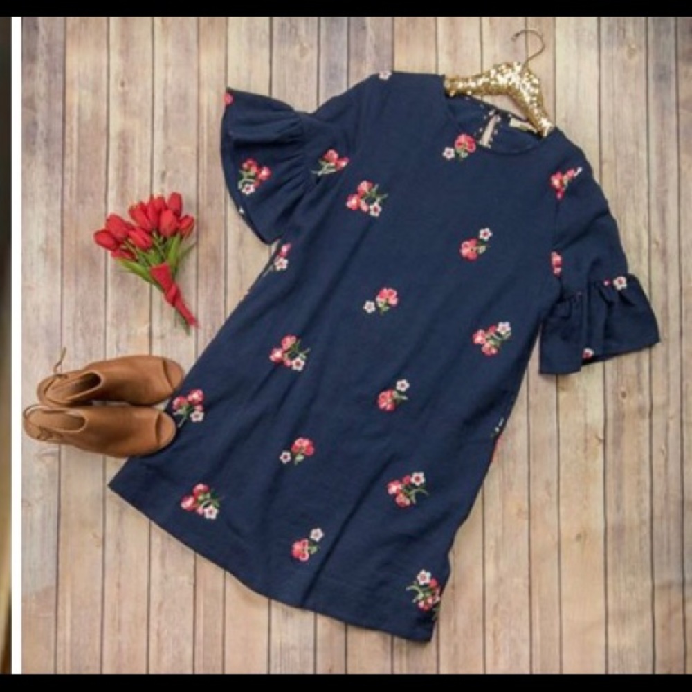 Boutique bell sleeve dress with embroidered detail